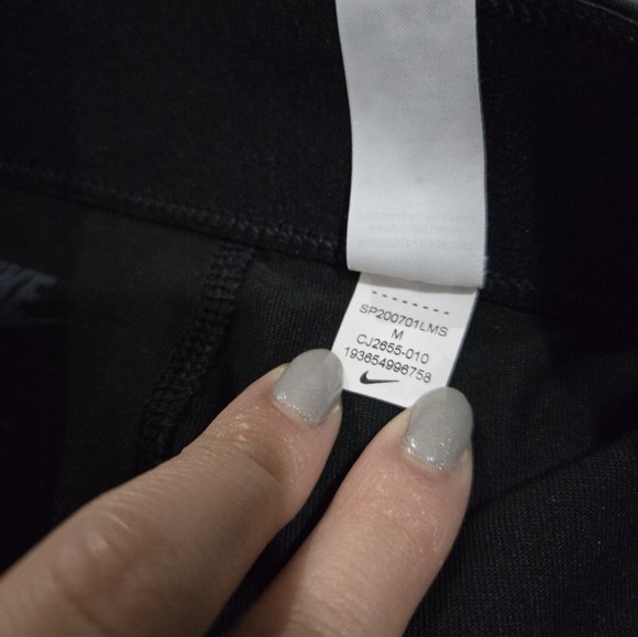 Nike Black Leggings Size Medium Womens - Picture 4 of 6